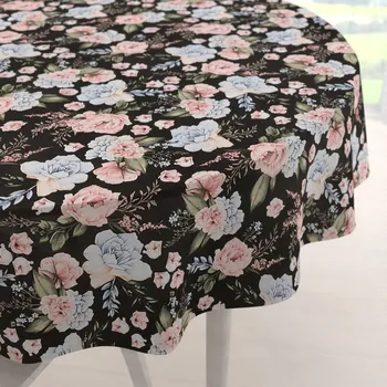 ubrus Bavlněný kulatý ubrus Sandra SA-449 Modro-růžové květiny na černém Ø 60 cm