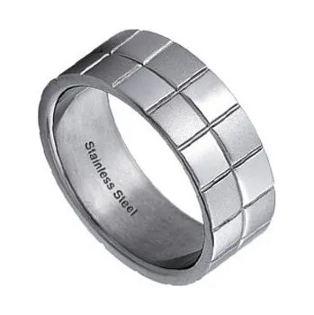 Prsten Ocelový prsten se čtverečkami na povrchu 68