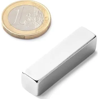 Dekorativní magnet Neodymový magnet kvádr 40&nbsp;×&nbsp;10&nbsp;×&nbsp;10&nbsp;mm, síla 15&nbsp;kg