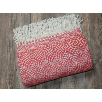 Přehoz na lůžko Deka/pléd z lamí vlny (lososová)