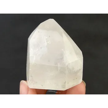 Sběratelství Křišťál broušená špice 111g