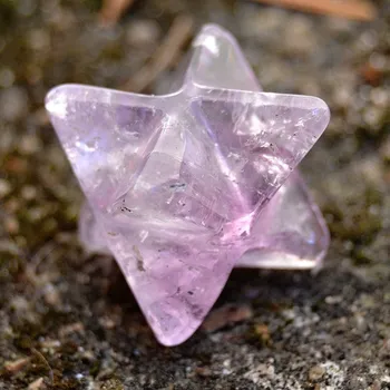 Drahý kámen Broušená merkaba - Ametyst světlý 15 - 20 mm