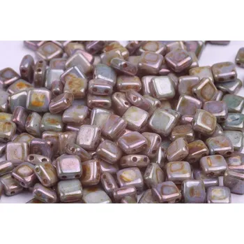 Korálek Dvoudírkové čtverečky č. 36 (6x6 mm)