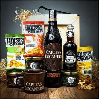 Dárkový potravinový koš Dárková bedna s páčidlem pro muže s rumem Capitan Bucanero Elixir Dominicano 7y