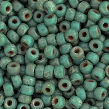 Korálek Matubo™ Round 8/0 - č.68