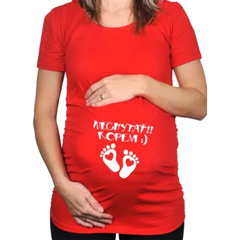 Červené těhotenské tričko s nápisem Nesahat, kopu SK