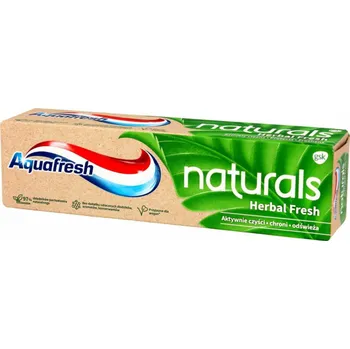 Dentální hygiena Aquafresh Naturals Herbal Fresh zubní pasta 75 ml