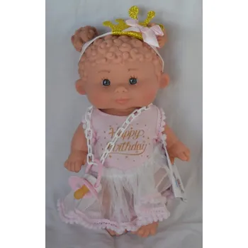 Panenka Panenka Nenote - holčička s "kudrnatými vlásky" oblečená na narozeninovou oslavu od španělské firmy Marina & Pau (Nenotes - 26 cm - Magic Edition)