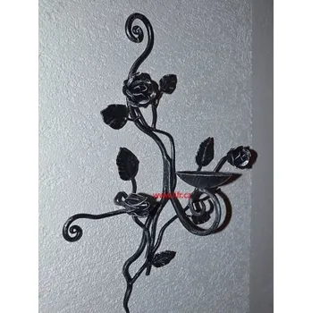 Svícen lifr Růže 3 Kovaný svícen na zeď