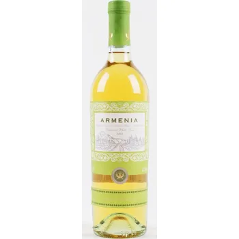 Armenia Polosladké bílé víno 0,75 l 12,5 %