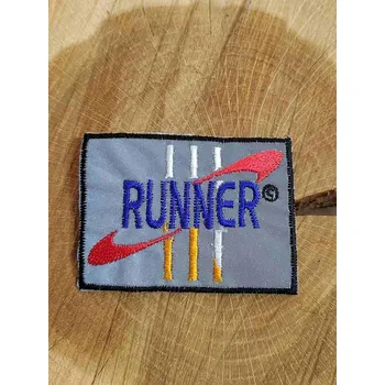 Textilní nažehlovací páska Nažehlovačka reflexní runner