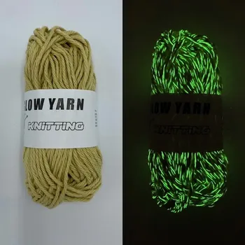 Glow in dark - svítící příze okrovozelená