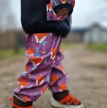 Chlapecké kalhoty Yháček Softshellové kalhoty Yháček, jarní, Liščí hlavy na starofialové Velikost: 122