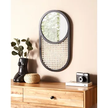 Zrcadlo Nástěnné zrcadlo světlý ratan černé 30 x 56 cm závěsná dekorace s vídeňským výpletem boho moderní design obývací pokoj ložnice předsíň Beliani