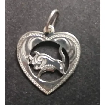 Přívěsek Znamení Býk (v srdci) - stříbrný přívěsek