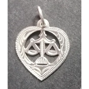 Přívěsek Znamení Váhy (v srdci) - stříbrný přívěsek