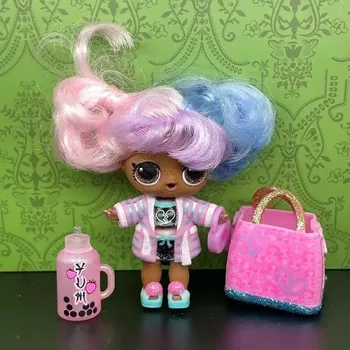 Panenka L.O.L. Surprise Doll exkluzivní panenky s příslušenstvím - 1 ks Barva: Červená