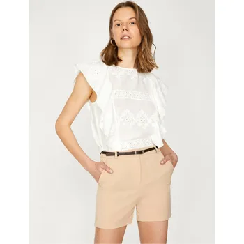 Cizojazyčná kniha Koton Women's Ecru Normal Waist Shorts with Pocket Detail Koton krémová 1522543