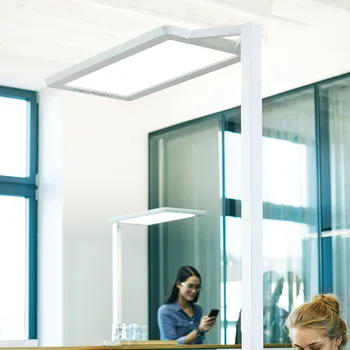 Lampička Waldmann Stojací lampa LED Yara.single VTL, LTX - C- noha - výška 1 cm, délka 50 cm, šířka 47 cm; výška hlavy 2,4 cm, délka 81,2 cm, šířka 35,8 cm; délka kabelu 300 cm bílý, satinovaný LED celkem 107 W - Doprava zdarma