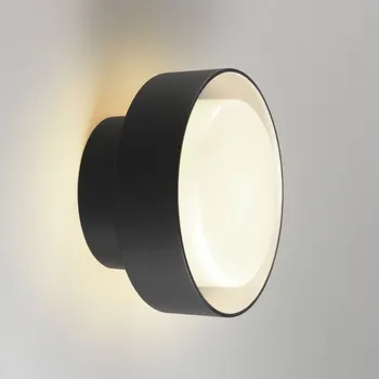 Venkovní osvětlení MARSET Plaff-on! LED nástěnné světlo, IP65, Ø16cm - hloubka nástěnného držáku 4,5 cm černý; opálový LED 8 W celkem - Doprava zdarma