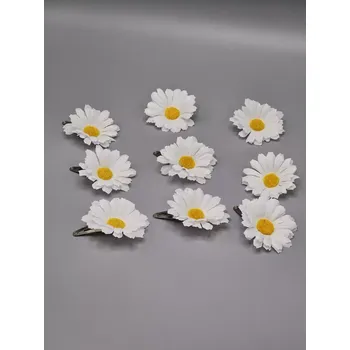 Prolamovací sponka kopretina