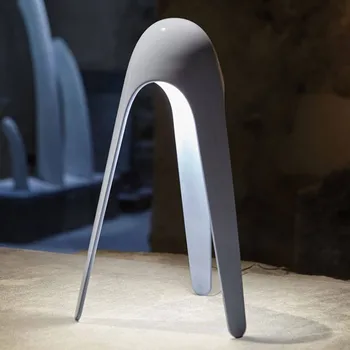 Lampička Martinelli Luce Cyborg - LED stolní lampa, šedá - kabel 175 cm světle šedá 1 x 4,5 W LED - Doprava zdarma