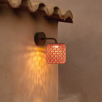 Venkovní osvětlení Venkovní nástěnné svítidlo Bover Nans A LED, červené, Ø 16,7 cm - Ø nástěnného držáku 12 cm, výška stínidla 16,5 cm grafitově hnědá, červená 1 x 8 W LED - Doprava zdarma