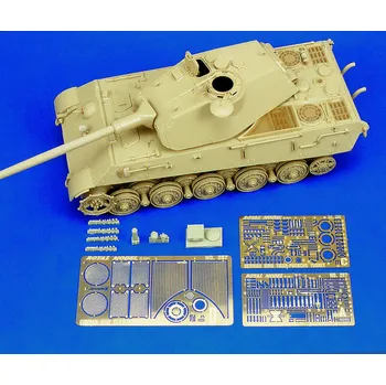 Plastikový model Royal Model 1/35 German King Tiger “Porsche turret”