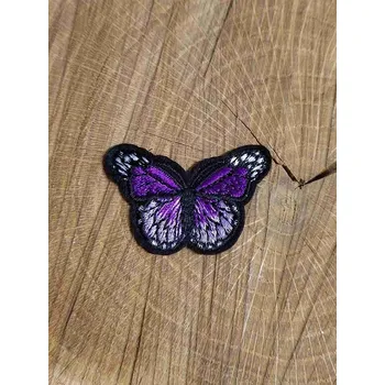 Textilní nažehlovací páska Nažehlovačka motýl barva fialová