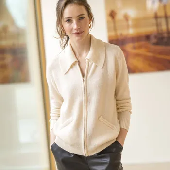 Dámský svetr Svetr na zip s vysokým límcem režná 50