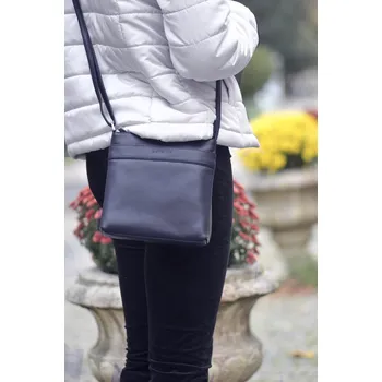 Kabelka Menší kožená kabelka přes rameno ET-1195 tmavě modrá, Estelle