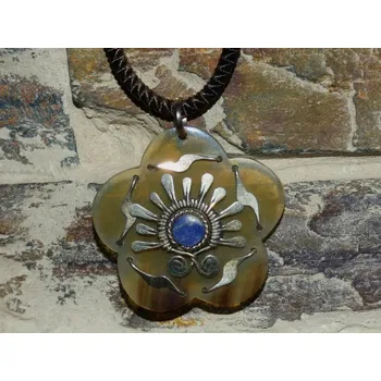 Přívěsek Přívěsek z rohoviny I