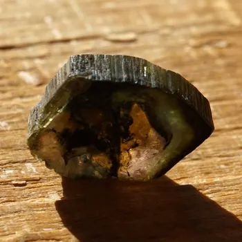 Přírodní kámen Melounový turmalín leštěný, , skladem