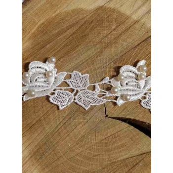 Krajka Vzdušná krajka s perlami šíře 43 mm barva krémová