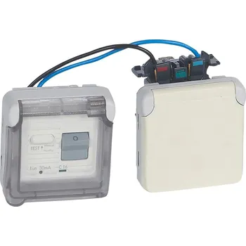 vypínač PLX55 ZÁS. 2P+T 30MA PR.CH.BÉŽ *069645 Legrand