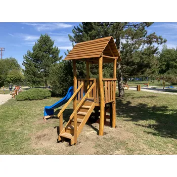 Dětské hřiště Dětská herní sestava se skluzavkou z akátu III. - se střechou