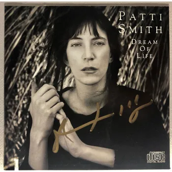 Zahraniční hudba Smith Patti: Dream Of Life (Remastered) - CD