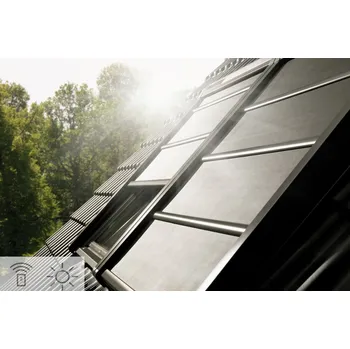 Roleta Venkovní roleta VELUX SSS Označení okna (ze štítku na okně): UK04/U04 134x98 cm - solární pohon
