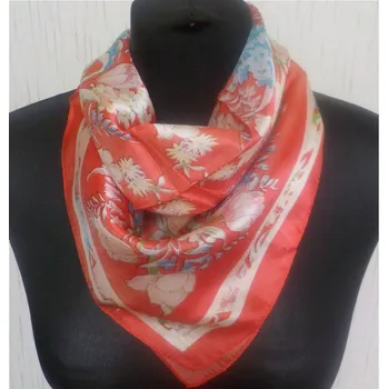 Šátek Malý šátek z hedvábí—Květiny 11