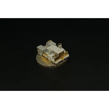 Plastikový model Brengun 1/144 UK Flight Deck Tractor Tugmaster