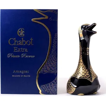 Brandy Chabot Porcelánová husa černá 0,7l 40%