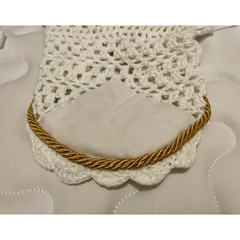 Koňská maska proti hmyzu Čabraka na uši koně DD Derby Barva: Bílo - zlatá