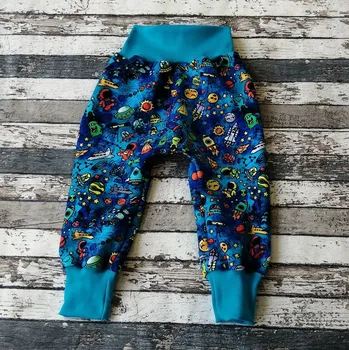 Yháček Rostoucí tepláčky Yháček, vesmír na modré Velikost: 74