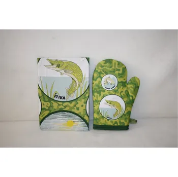 Kuchyňská zástěra FORBYT BF s.r.o. Zástěra na vaření s chňapkou - štika, candát