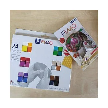 Modelovací hmota FIMO soft sada 24 barev 25g Basic + 4 vykrajovátka navíc