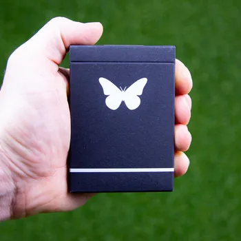 Poker Butterfly Black and White - neznačené (Ondřej Pšenička)