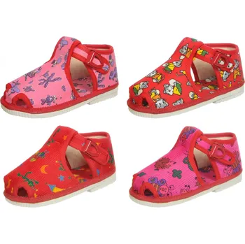 Chlapecké bačkory HP Čechtín 505/515 dívka 26 (17,5)