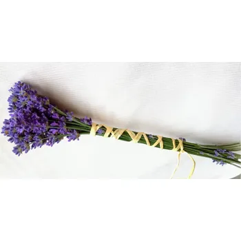 HAND MADE Sušená kytička střední barva levandule Velikost M: malá