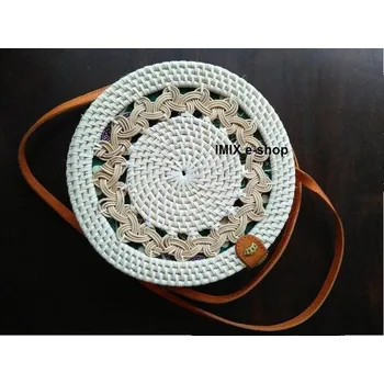 Kabelka Orientální Ratanová kulatá kabelka bílá