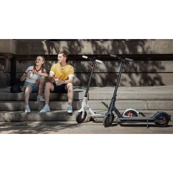 Elektrická koloběžka Xiaomi Mi Electric Scooter 3